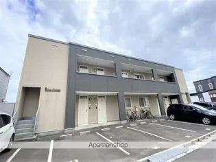 Doux Maison(ドゥ メゾン)【2階】の外観